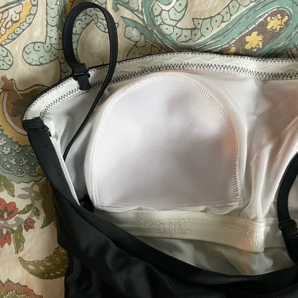 Christina 10L convertible strapless swimsuit - Picture 3 of 6